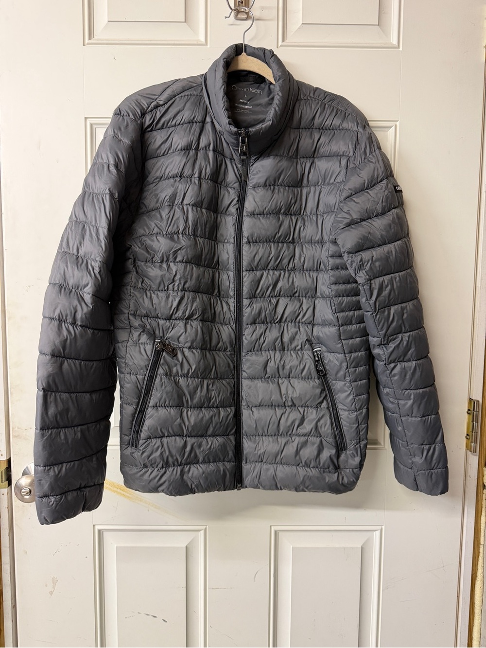 Calvin Klein Men’s Gray Quilted Packable Jacket size large